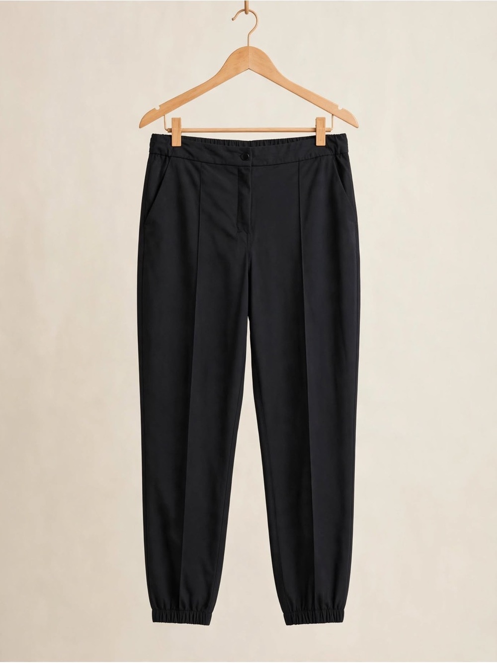 Lululemon black city sleek 5 pocket jogger men’s size 31 high rise button 28”ins